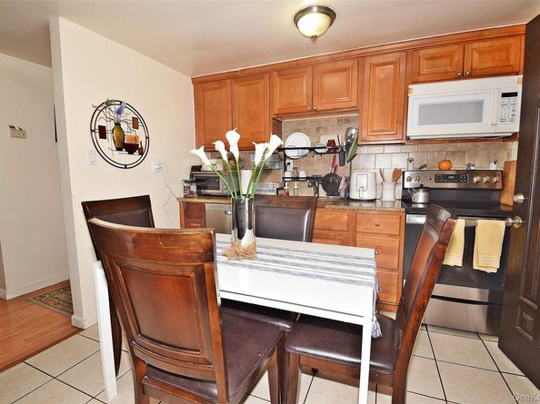 436 Herzel Boulevard, West Babylon NY 11704