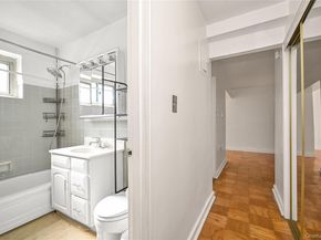 99-10 60Ave 1E, Corona NY 11368