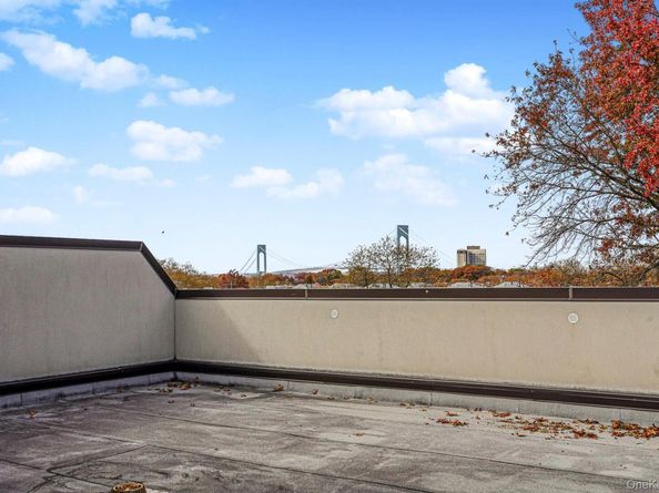 8794 17 Avenue, Brooklyn NY 11214