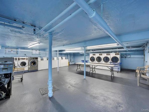 252-15 72nd Avenue 166A, Bellerose NY 11426