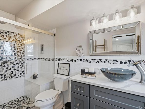 40 W View Drive, Upper Brookville NY 11771