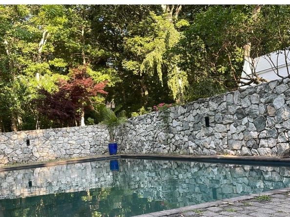 40 W View Drive, Upper Brookville NY 11771