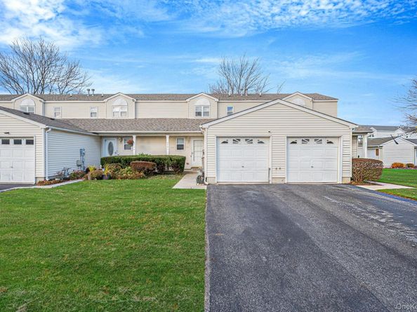 2751 Schleigel Boulevard, Amityville NY 11701