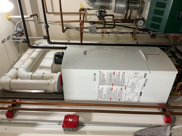 175 Beach 29th Street, Far Rockaway NY 11691