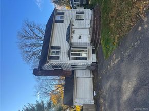 32 Weed Avenue, Hawthorne NY 10532