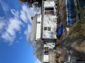 32 Weed Avenue, Hawthorne NY 10532