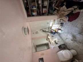 32 Weed Avenue, Hawthorne NY 10532