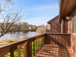 422 Panorama Drive 422, Mohegan Lake NY 10547