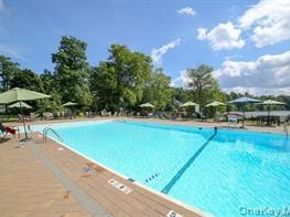 422 Panorama Drive 422, Mohegan Lake NY 10547