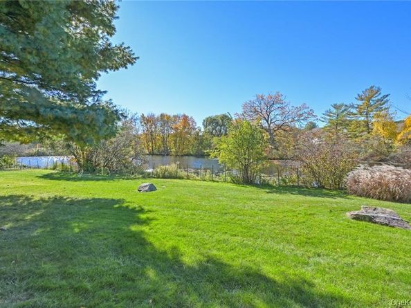 422 Panorama Drive 422, Mohegan Lake NY 10547
