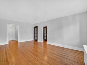 294 Bronxville Road 4C, Bronxville NY 10708