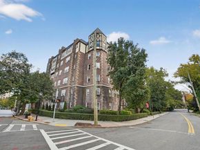 294 Bronxville Road 4C, Bronxville NY 10708