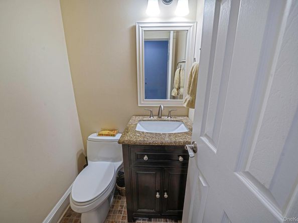 202 Gerard Road, Yaphank NY 11980