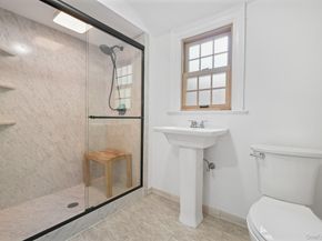 40 Holland Place, Hartsdale NY 10530