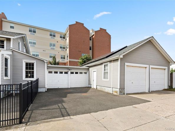 10 Maple Avenue, Patchogue NY 11772