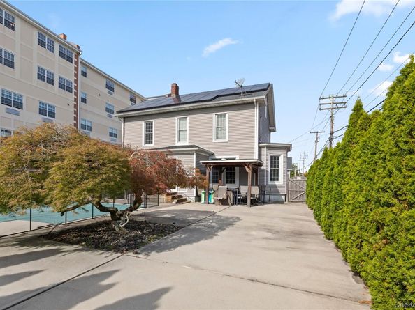 10 Maple Avenue, Patchogue NY 11772