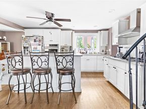 10 Maple Avenue, Patchogue NY 11772