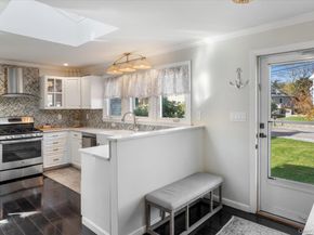 33 Willow Street, Aquebogue NY 11931