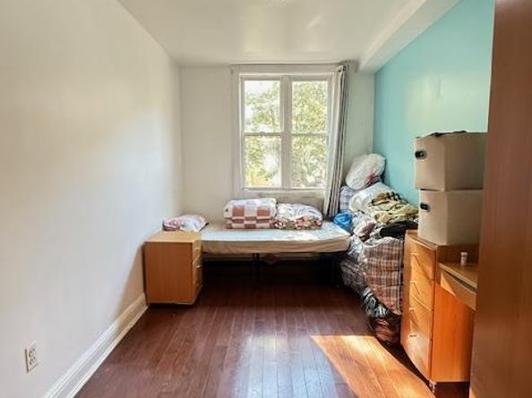 101-18 39 Avenue, Corona NY 11368