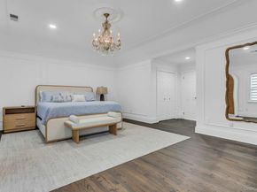 16 Robin Court, Glen Cove NY 11542