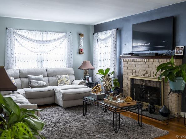 1023 Schuman Place, North Baldwin NY 11510