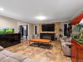 44 E End Avenue, Hicksville NY 11801