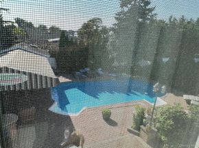 44 E End Avenue, Hicksville NY 11801