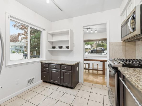 25 Barker Street 315, Mount Kisco NY 10549