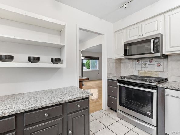 25 Barker Street 315, Mount Kisco NY 10549