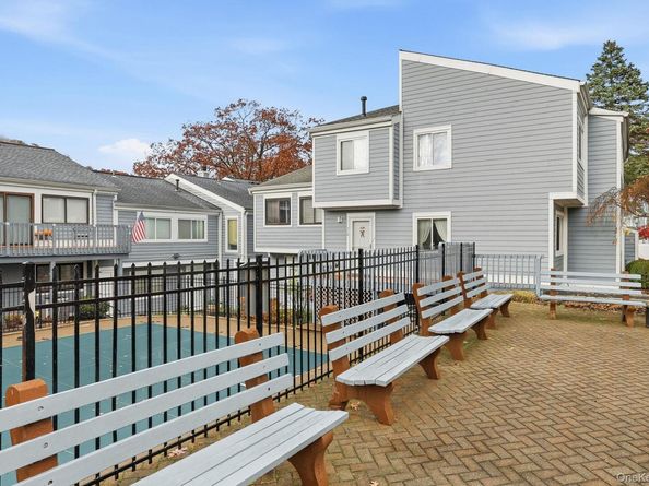 25 Barker Street 315, Mount Kisco NY 10549