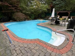 6 Laurel Crescent, Manorville NY 11949