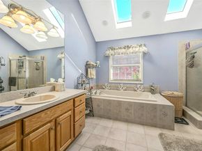 6 Laurel Crescent, Manorville NY 11949