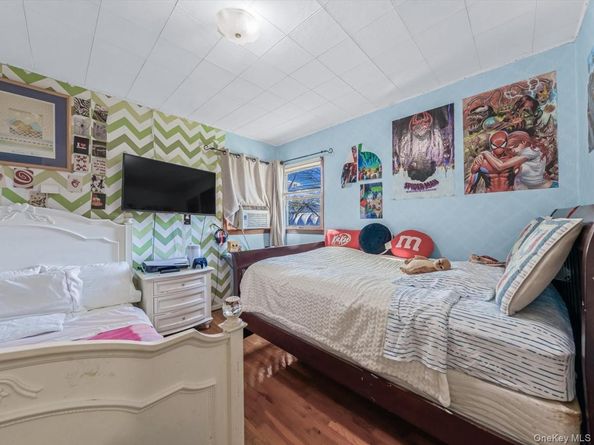 205 Lenox Road, Huntington Station NY 11746