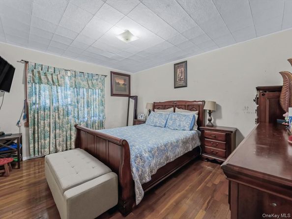 205 Lenox Road, Huntington Station NY 11746