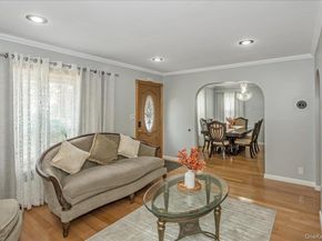 95 Norman Street, New Hyde Park NY 11040