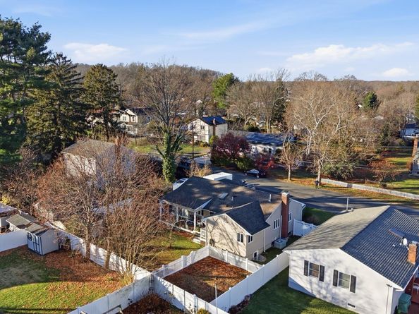 34 Weston Street, Huntington Station NY 11746