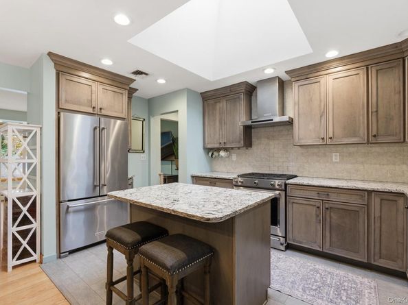 34 Weston Street, Huntington Station NY 11746