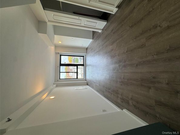 214-10 15 Avenue 3D & P6, Bayside NY 11360