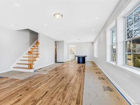 911 Hicksville Road, Far Rockaway NY 11691