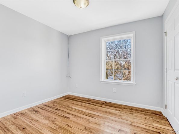 911 Hicksville Road, Far Rockaway NY 11691