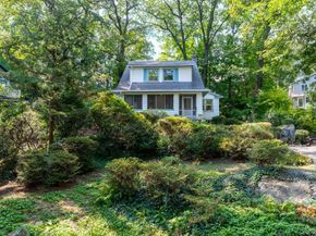 40 Pine Brook Drive, Larchmont NY 10538