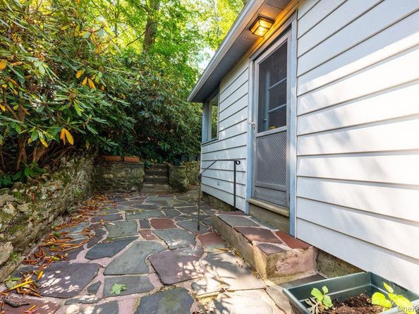 40 Pine Brook Drive, Larchmont NY 10538