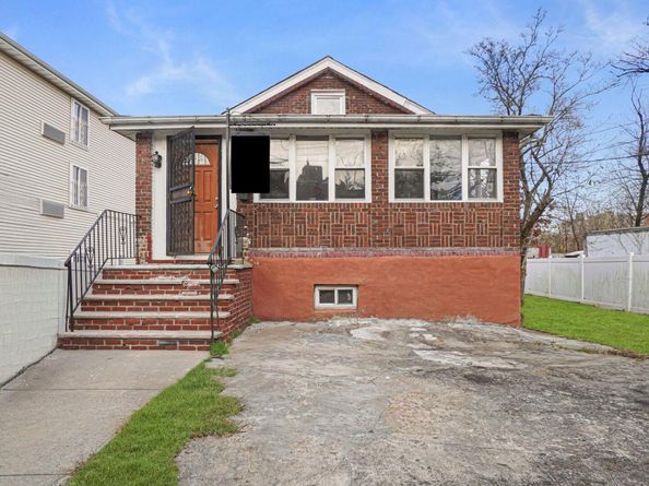 3412 Hunter Avenue, Bronx NY 10475