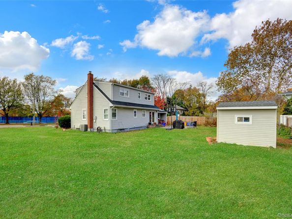 921 Deer Park Avenue, North Babylon NY 11703