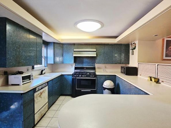 9203 Schenck Street, Brooklyn NY 11236