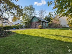 42 Chestnut Street, Glen Cove NY 11542