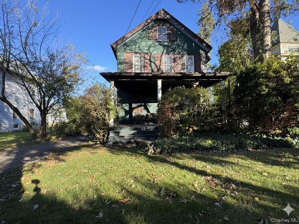 42 Chestnut Street, Glen Cove NY 11542