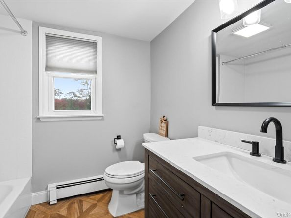 12 Mallard Cove, Centerport NY 11721