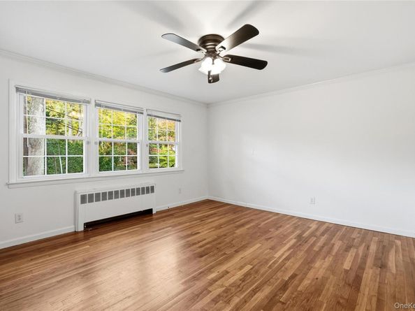 12 Mallard Cove, Centerport NY 11721