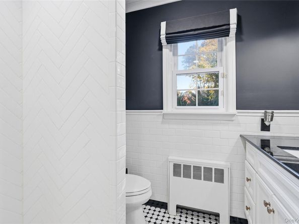 12 Mallard Cove, Centerport NY 11721